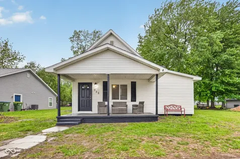 722 N Main Street Sullivan IN 47882