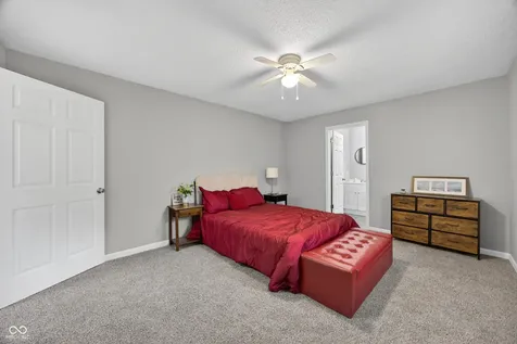 722 N Main Street Sullivan IN 47882