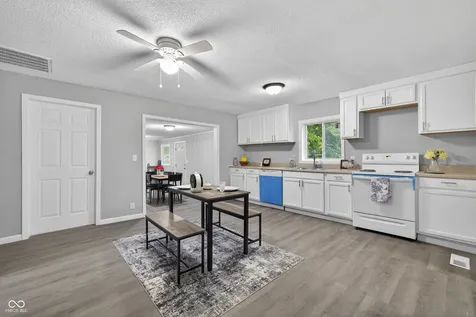 722 N Main Street Sullivan IN 47882