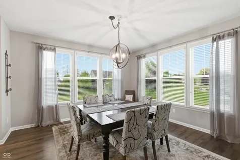 561 Windborough Brownsburg IN 46112