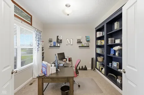 561 Windborough Brownsburg IN 46112