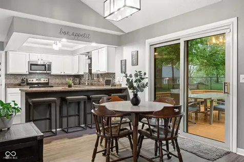211 Hillview Drive Jamestown IN 46147