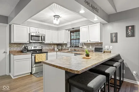 211 Hillview Drive Jamestown IN 46147