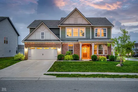 2475 S Copperstone Drive New Palestine IN 46163
