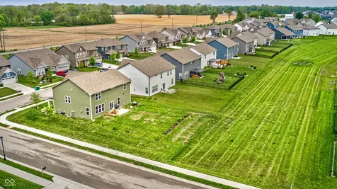 2475 S Copperstone Drive New Palestine IN 46163