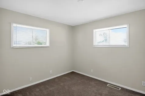4955 N Kenyon Drive Indianapolis IN 46226