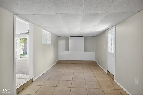 4955 N Kenyon Drive Indianapolis IN 46226