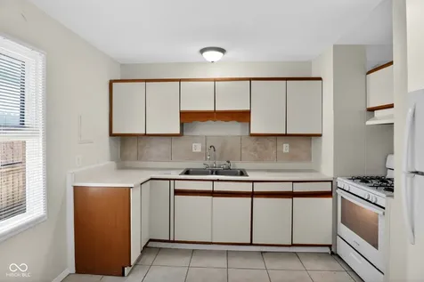 4955 N Kenyon Drive Indianapolis IN 46226