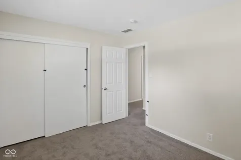 4955 N Kenyon Drive Indianapolis IN 46226