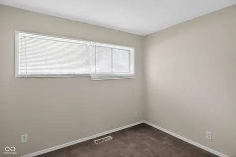 4955 N Kenyon Drive Indianapolis IN 46226