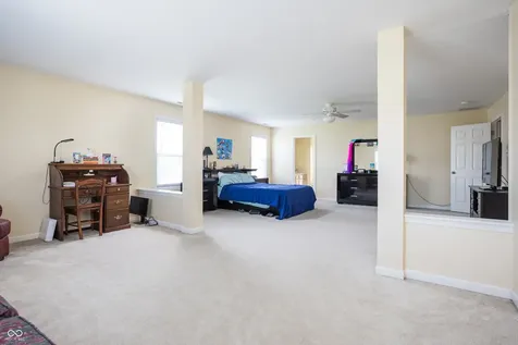 9348 Stones Ferry Way Indianapolis IN 46278