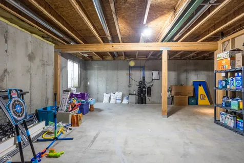 9348 Stones Ferry Way Indianapolis IN 46278