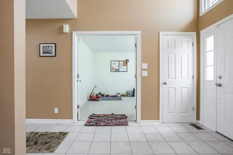 9348 Stones Ferry Way Indianapolis IN 46278