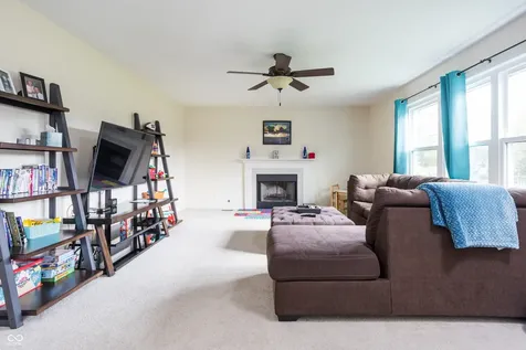 9348 Stones Ferry Way Indianapolis IN 46278