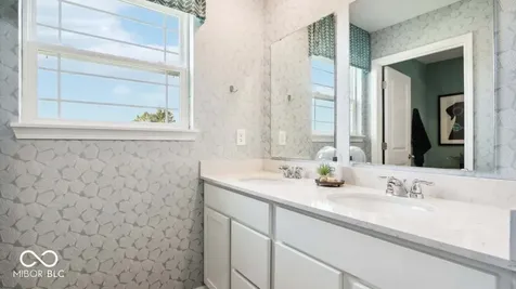 535 Portside Drive Avon IN 46123
