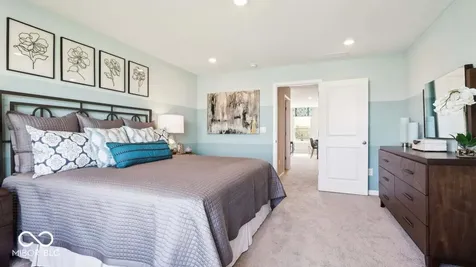 535 Portside Drive Avon IN 46123
