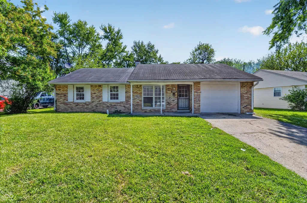 4043 Alsace Place Indianapolis IN 46226