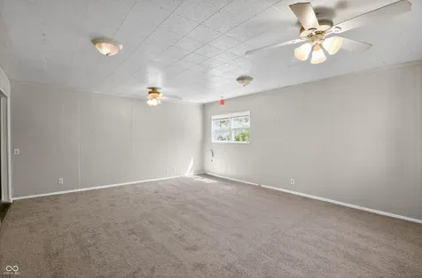 4043 Alsace Place Indianapolis IN 46226