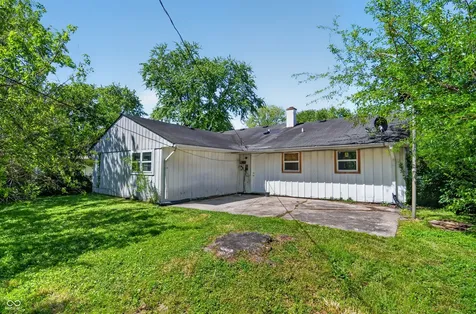 4043 Alsace Place Indianapolis IN 46226