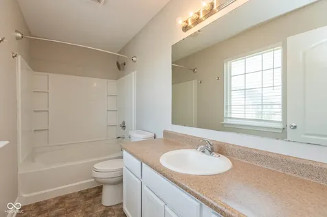 1117 Foxtail Drive Franklin IN 46131