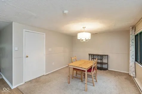 1262 Barefoot Trail Greenwood IN 46142