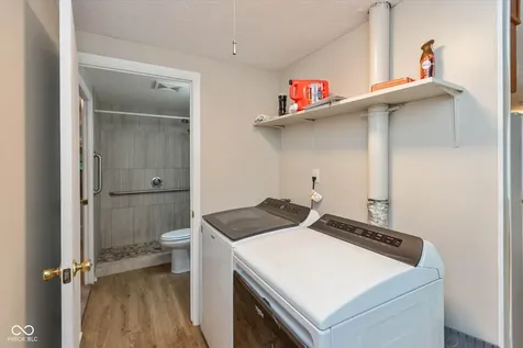 1262 Barefoot Trail Greenwood IN 46142