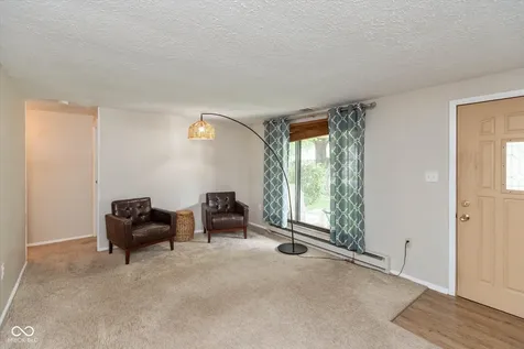 1262 Barefoot Trail Greenwood IN 46142