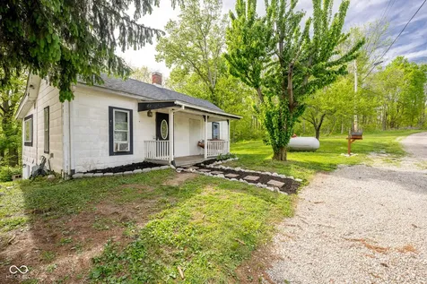 13592 N County Road 275 W Roachdale IN 46172