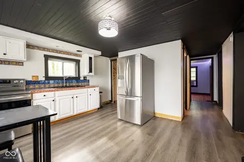 13592 N County Road 275 W Roachdale IN 46172