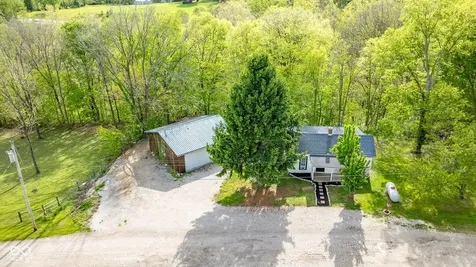13592 N County Road 275 W Roachdale IN 46172