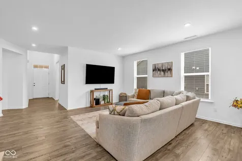 17027 Cole Evans Drive Noblesville IN 46060