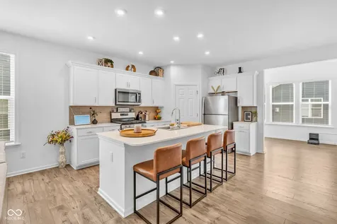 17027 Cole Evans Drive Noblesville IN 46060