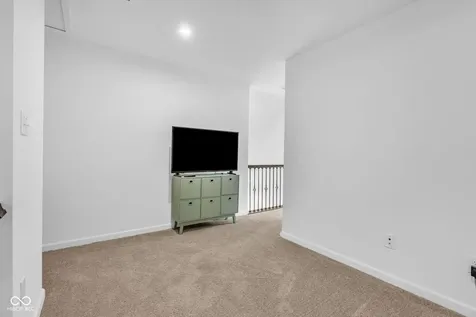 17027 Cole Evans Drive Noblesville IN 46060