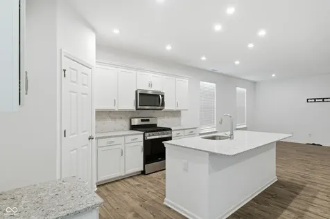 17029 Cole Evans Drive Noblesville IN 46060