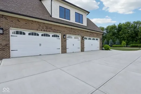 2701 Oak Way Trace Westfield IN 46074