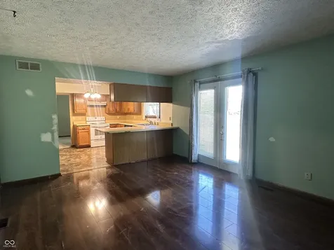 9349 Haddington Drive W Indianapolis IN 46256