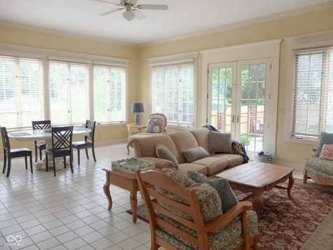 415 E Wabash Avenue Crawfordsville IN 47933
