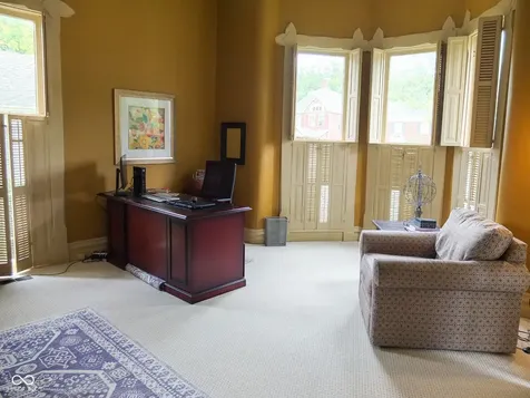 415 E Wabash Avenue Crawfordsville IN 47933
