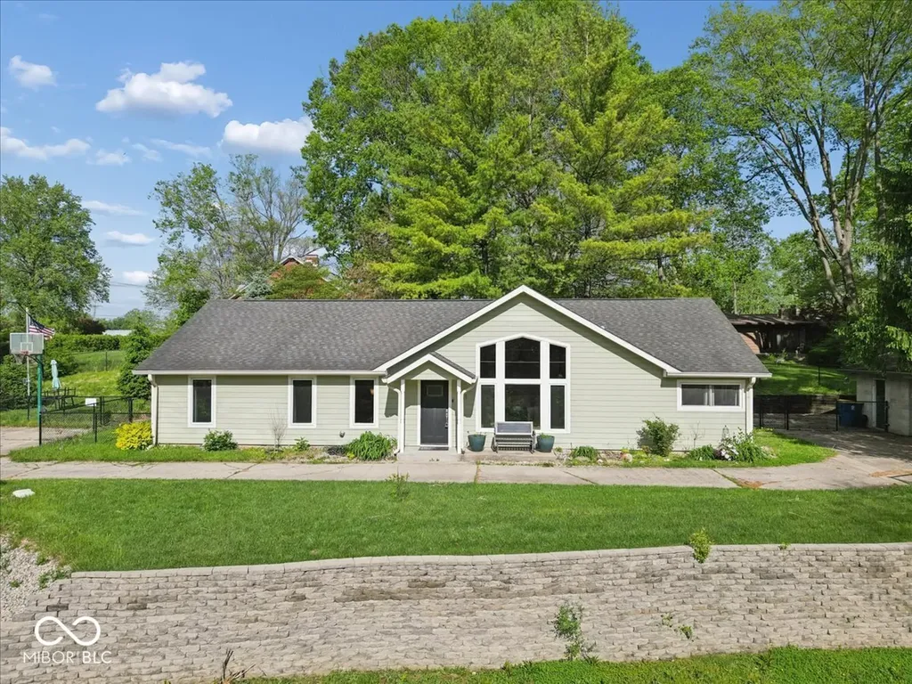 921 E Main Street Greenfield IN 46140
