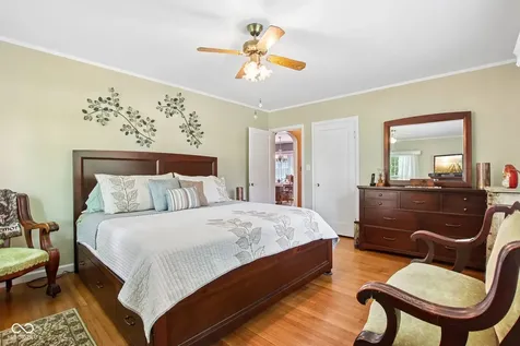 8103 E 10th Street Indianapolis IN 46219