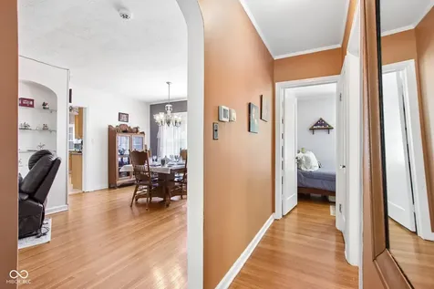 8103 E 10th Street Indianapolis IN 46219