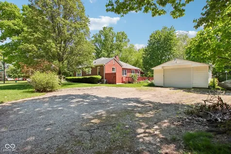 8103 E 10th Street Indianapolis IN 46219