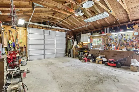 8103 E 10th Street Indianapolis IN 46219