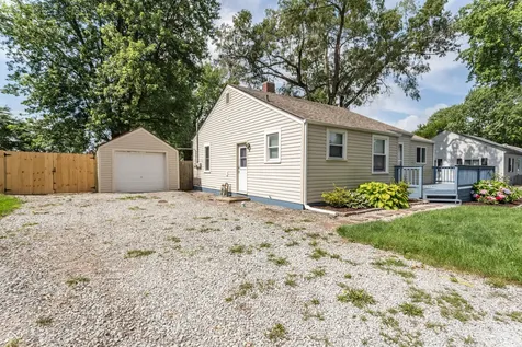 225 North Street Chesterfield IN 46017