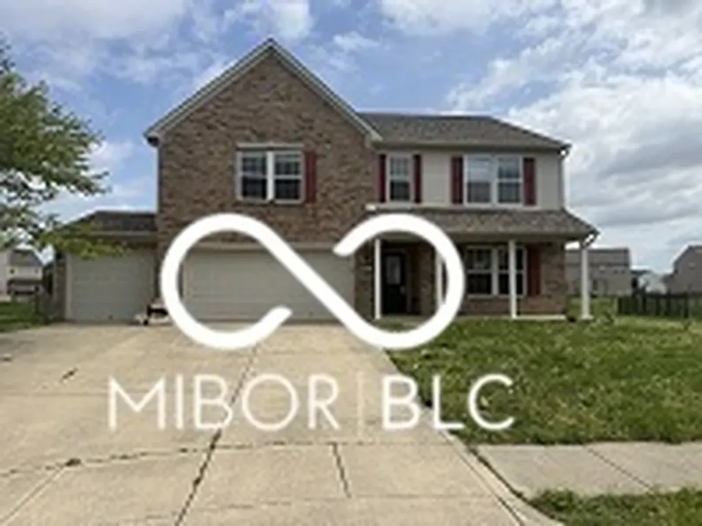 1230 Winter Hawk Court Greenwood IN 46143