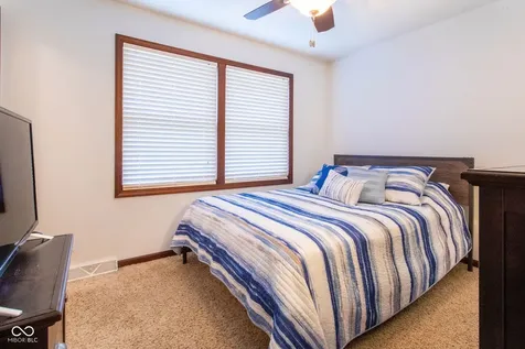 5823 E Sheridan Road Monticello IN 47960