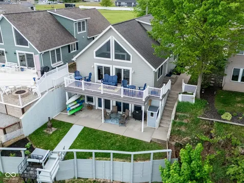 5823 E Sheridan Road Monticello IN 47960