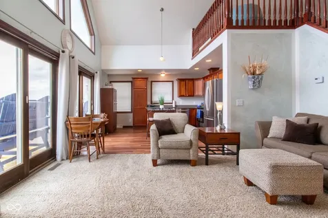 5823 E Sheridan Road Monticello IN 47960