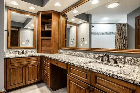 5212 Carrington Circle Carmel IN 46033