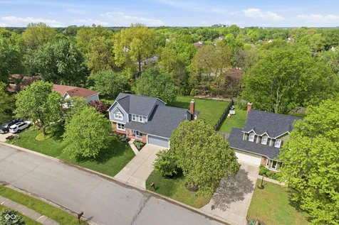 8038 Springwater Drive W Indianapolis IN 46256